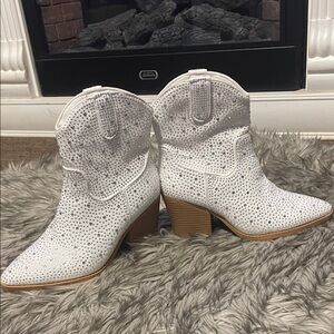 Streetwear Society White Sparkle Heeled Boots